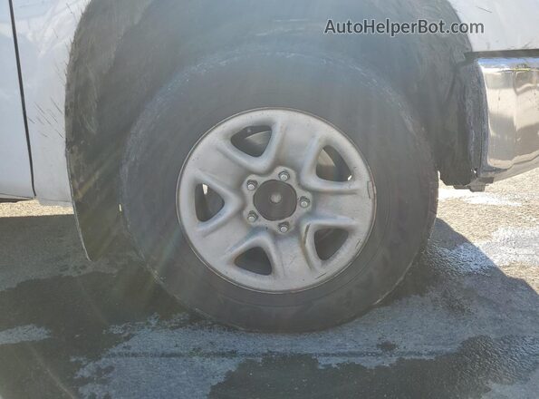 5TFRM5F15KX137969 2019 TOYOTA LE White 