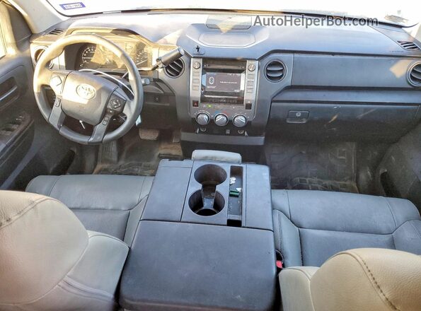5TFRM5F16KX135566 2019 TOYOTA LE White Widok deski rozdzielczej