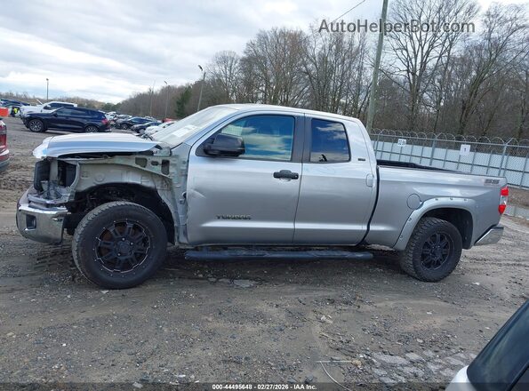 5TFRM5F19GX107655 2016 TOYOTA TUNDRA Silver 