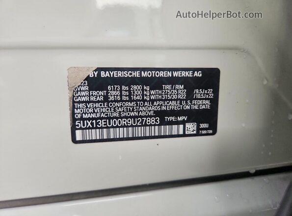 5UX13EU00R9U27883 2024 BMW X5 White Widok wnętrza 360 stopni