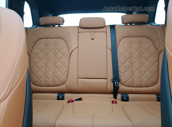 5UX13EU00R9V51734 2024 BMW X5 Бирюзовый Вид задних сидений