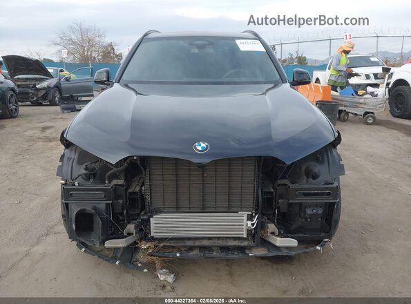 5UX13EU01R9V10657 2024 BMW X5 Black ხელსაწყოთა პანელის ხედი