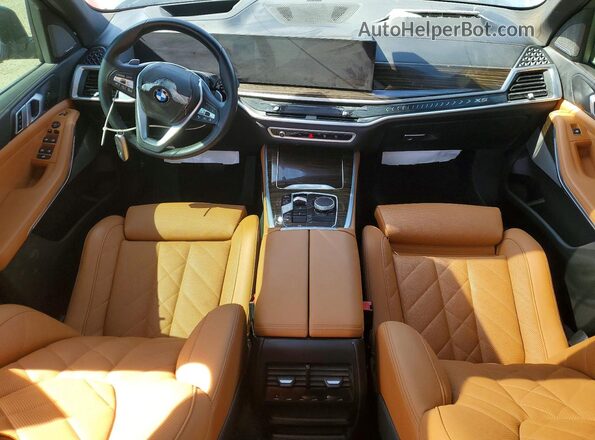 5UX13EU05S9W71454 2025 BMW X5 Gray 