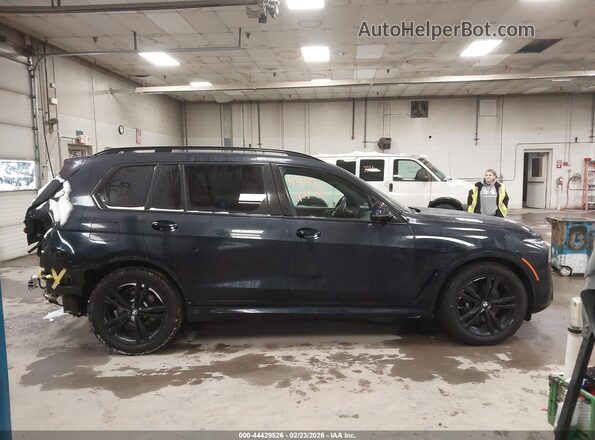 5UX23EM01R9U59407 2024 BMW X7 Black 