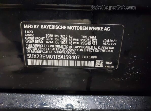 5UX23EM01R9U59407 2024 BMW X7 Black 