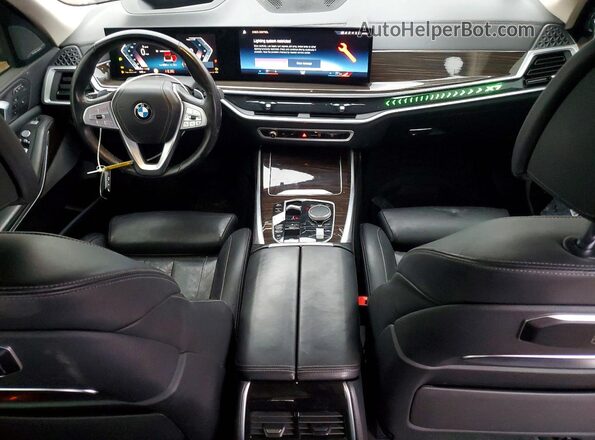 5UX23EM03P9R65107 2023 BMW X7 White 