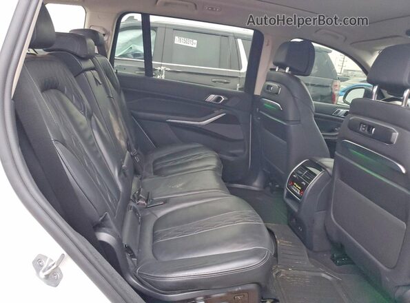 5UX23EM03P9R65107 2023 BMW X7 White 