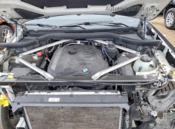 5UX23EM03P9R65107 2023 BMW X7 White 