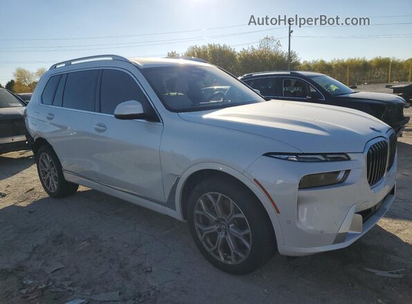5UX23EM05P9R35316 2023 BMW X7 White Front right