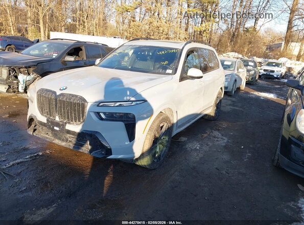 5UX23EM06R9U30565 2024 BMW X7 Gray 