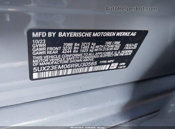 5UX23EM06R9U30565 2024 BMW X7 Gray 
