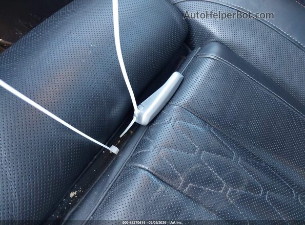 5UX23EM06R9U30565 2024 BMW X7 Gray 
