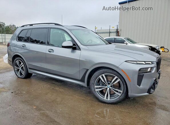 5UX23EM07R9S36448 2024 BMW X7 Gray Передня права чверть