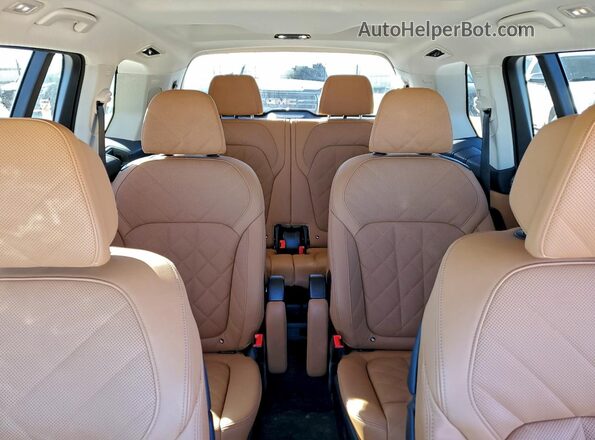 5UX23EM0XR9V79237 2024 BMW X7 Черный Вид задних сидений