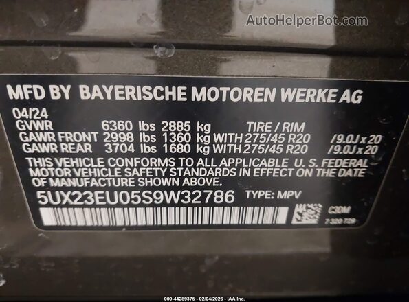 5UX23EU05S9W32786 2025 BMW X5 Green Вид підкапотного простору