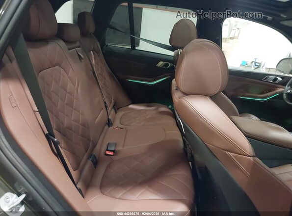 5UX23EU05S9W32786 2025 BMW X5 Green Вид наклейки з VIN-кодом