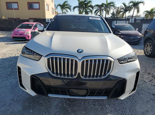 5UX23EU07R9U09983 2024 BMW X5 White Vista frontal