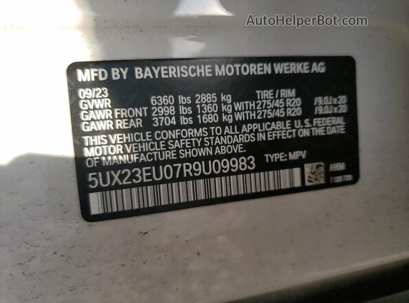 5UX23EU07R9U09983 2024 BMW X5 White Vista de la etiqueta del VIN