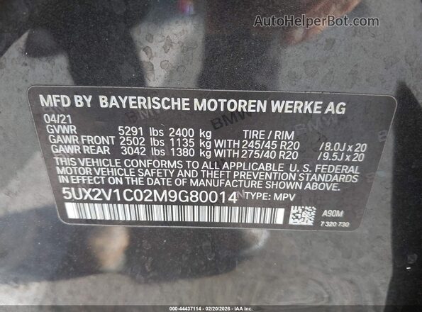 5UX2V1C02M9G80014 2021 BMW X4 Black Вид підкапотного простору