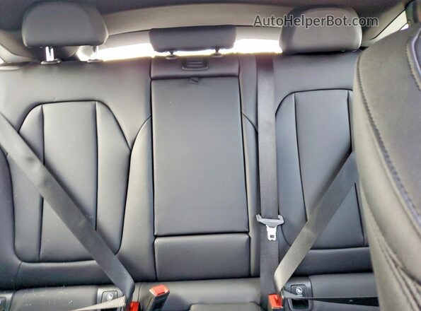 5UX2V1C09M9F44558 2021 BMW X4 Gray უკანა სავარძლების ხედი