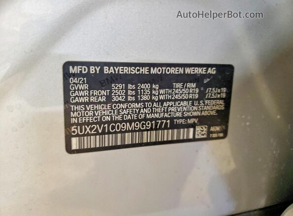 5UX2V1C09M9G91771 2021 BMW X4 Silver Vista del compartimento del motor