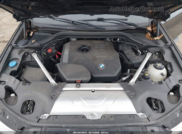 5UX2V1C09M9H16880 2021 BMW X4 Black Вид ззаду