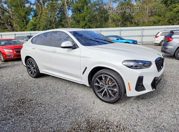 5UX33DT07S9Z66334 2025 BMW X4 White Front right