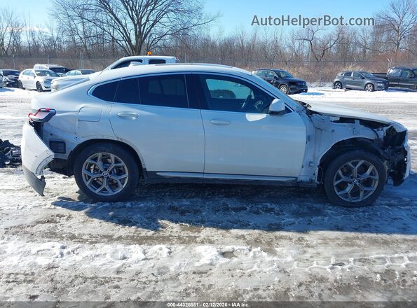 5UX33DT08N9K86186 2022 BMW X4 White სალონის 360-გრადუსიანი ხედი