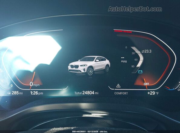 5UX33DT08N9K86186 2022 BMW X4 White უკანა სავარძლების ხედი
