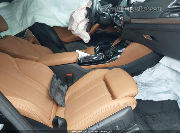 5UX33DT0XS9Y22874 2025 BMW X4 Black VIN sticker view