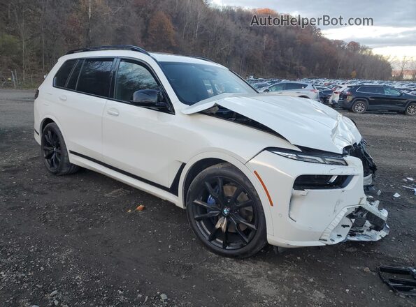 5UX33EM02R9V87434 2024 BMW X7 White 