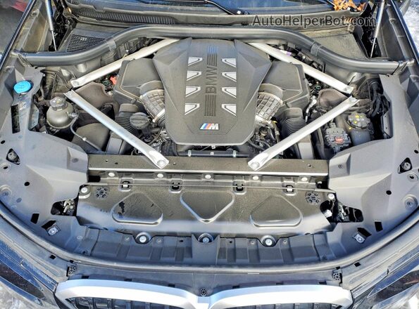5UX33EM05S9Y12418 2025 BMW X7 Black Շարժիչի բաժամունքի տեսք