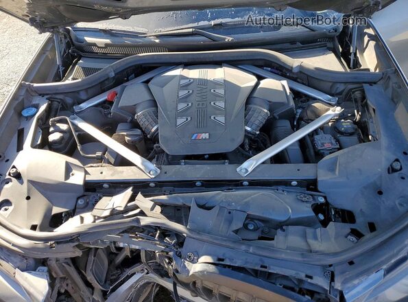 5UX33EM06P9M78231 2023 BMW X7 Silver ძრავის განყოფილების ხედი
