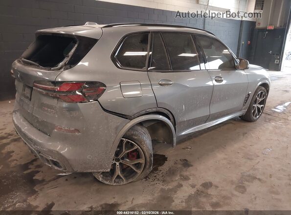 5UX33EU02S9X74615 2025 BMW X5 Gray 