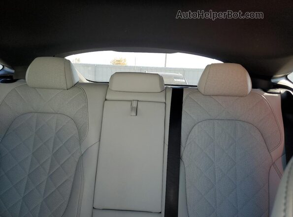 5UX33EX01R9S30550 2024 BMW X6 Белый Вид задних сидений