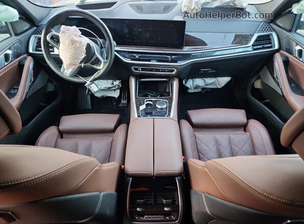5UX33EX03S9Z38997 2025 BMW X6 Черный 