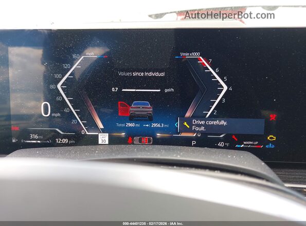 5UX33EX07T9268484 2026 BMW X6 Gray Vista de los asientos traseros