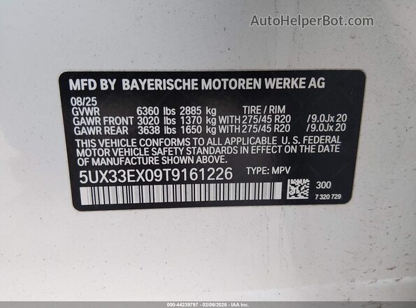 5UX33EX09T9161226 2026 BMW X6 White Engine compartment view