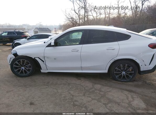 5UX33EX09T9161226 2026 BMW X6 White 