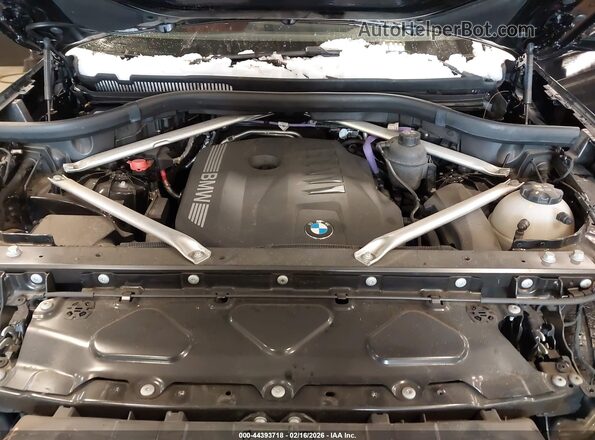 5UX33EX0XR9T80883 2024 BMW X6 Black Вид ззаду