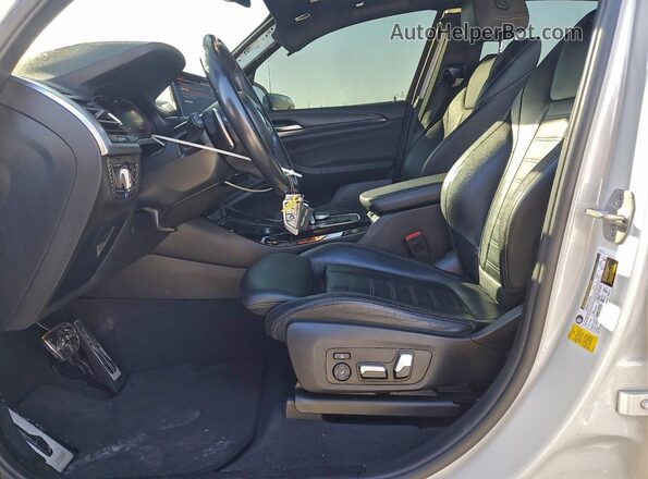 5UX43DP00P9P34048 2023 BMW X3 White წინა სალონის ხედი