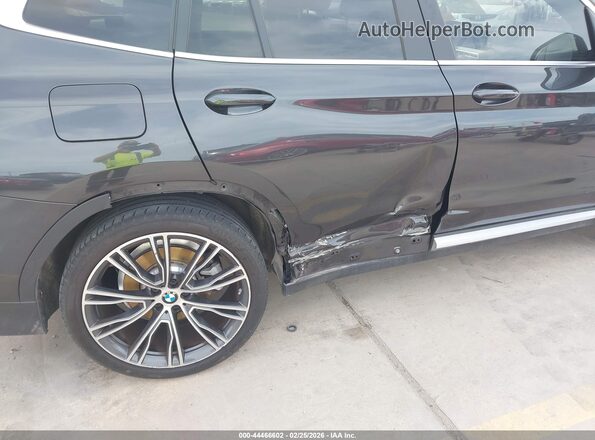 5UX43DP00R9X27054 2024 BMW X3 Gray Front view