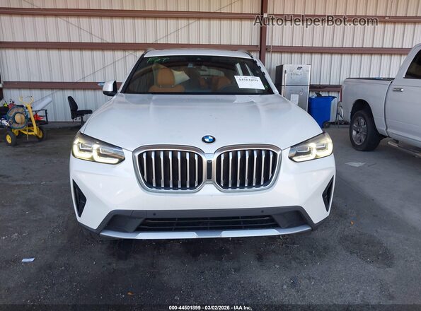 5UX43DP05R9W67207 2024 BMW X3 White Widok zestawu wskaźników