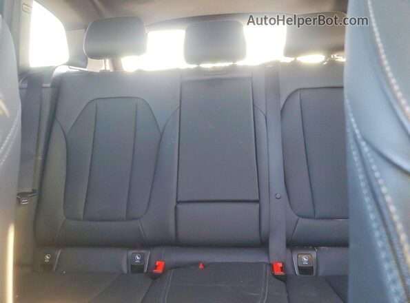 5UX43DP06N9L91002 2022 BMW X3 Gray Widok tylnych siedzeń