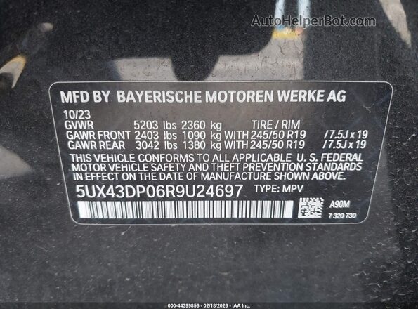 5UX43DP06R9U24697 2024 BMW X3 Black Շարժիչի բաժամունքի տեսք