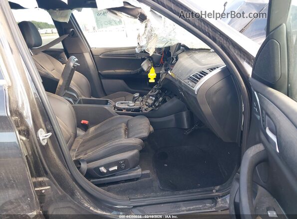 5UX43DP06R9U24697 2024 BMW X3 Black Սալոնի դիմացի տեսք