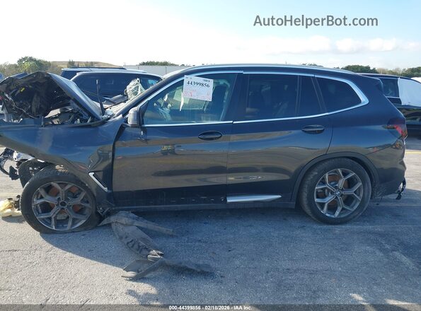 5UX43DP06R9U24697 2024 BMW X3 Black 