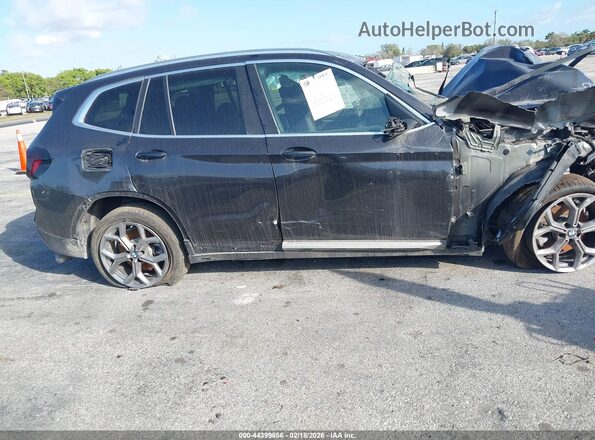 5UX43DP06R9U24697 2024 BMW X3 Black 