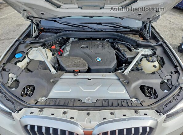 5UX43DP07P9R65724 2023 BMW X3 White Engine compartment view
