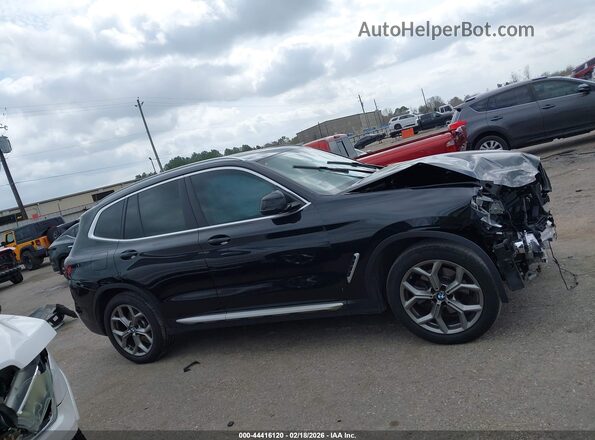 5UX43DP07R9U46417 2024 BMW X3 Черный Вид задней части салона